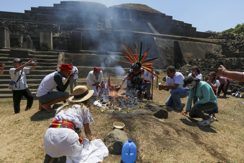 Ekinoksu karşılama ritüeli El Salvadorda yaşatılıyor