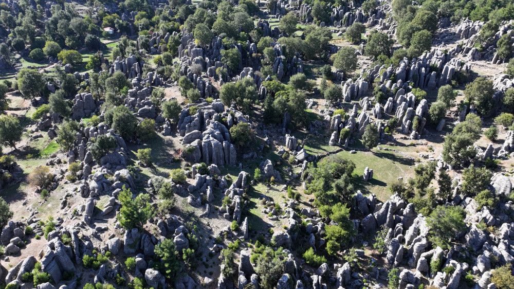 Manavgatın fantastik turizm mekanı: Adam Kayalar